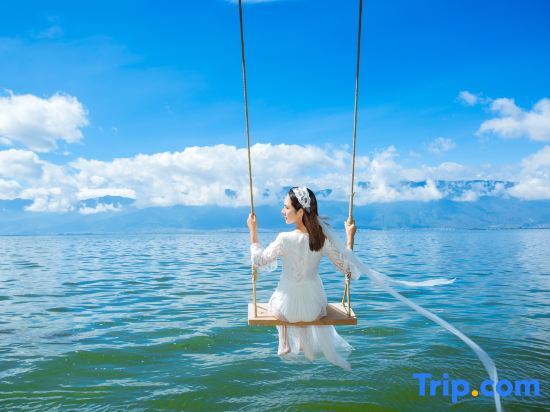 Дали: Yuntianhai Lanyue Lake View Inn (Dali Erhai Shuanglang)