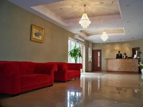 Пекин: Eden Hotel