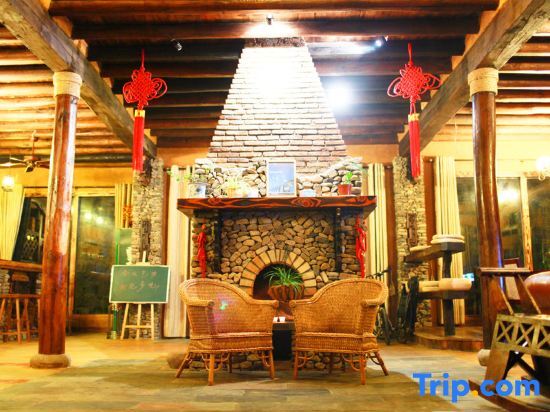 Хучжоу: Moganshan Xiaomusen Hot Spring Holiday Home Stay