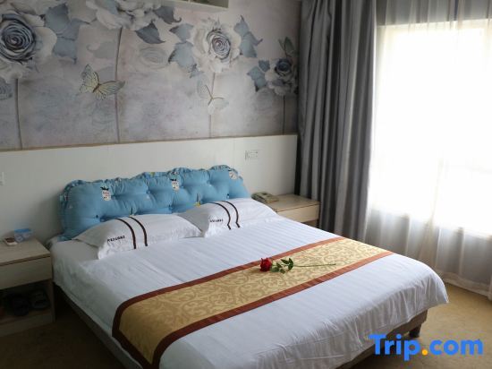 Хуанган: Sucheng Chain Hotel (Huangmei Zhongbai Warehouse)
