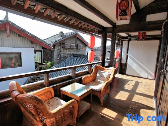 Лицзян: Lijiang Bielai Inn