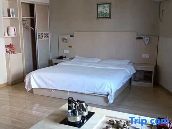 Цзиндэчжэнь: Leping Youjia Business Hotel (Municipal Government Branch)