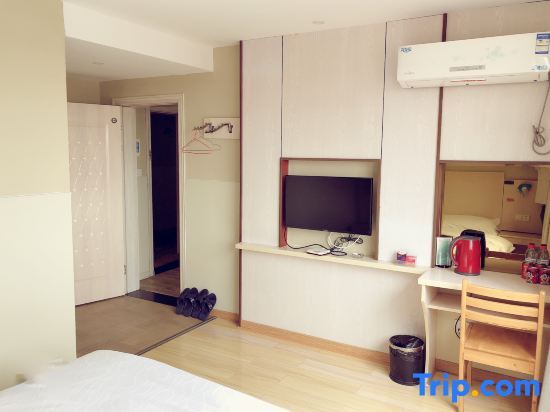 Цзиндэчжэнь: Leping Youjia Business Hotel (Municipal Government Branch)
