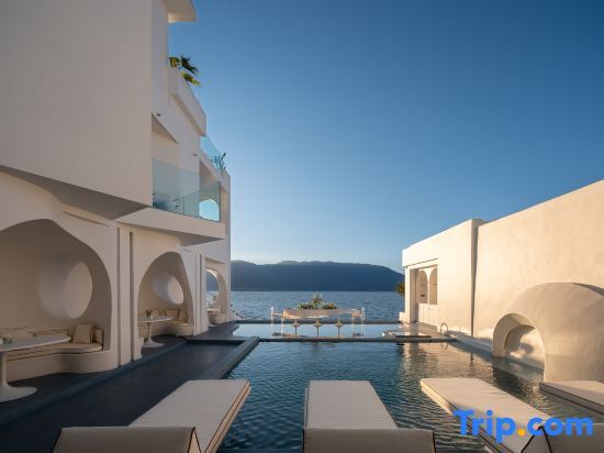 Дали: Tinghua Island Garden Resort