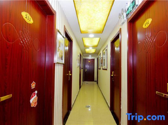 Сиань: Jinshun Theme Hotel (Xi'an Bell Tower Huomashi Branch)