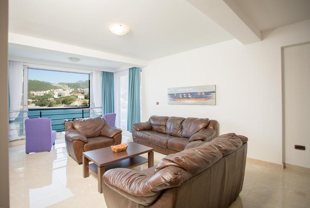 Будва: Adriatic Raf Apartments