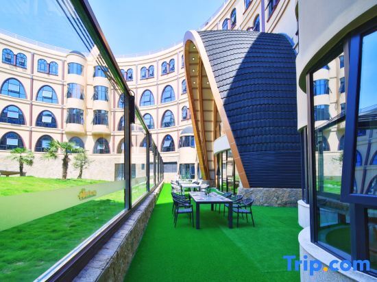 Zhongnan Lion King Resort Hotel — фото 1