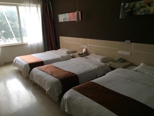 Синтай: Thank Inn Chain Hotel Hebei Xingtai Qinghe Railway Station