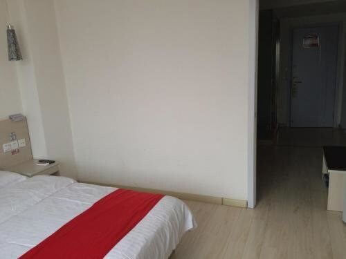 Синтай: Thank Inn Chain Hotel Hebei Xingtai Qinghe Railway Station