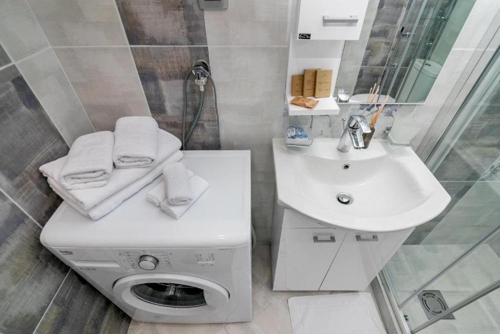 Стрп: Green Bay Apartments Morinj