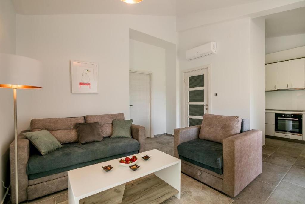 Стрп: Green Bay Apartments Morinj
