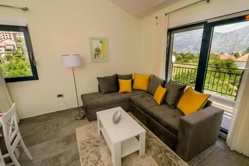 Стрп: Green Bay Apartments Morinj