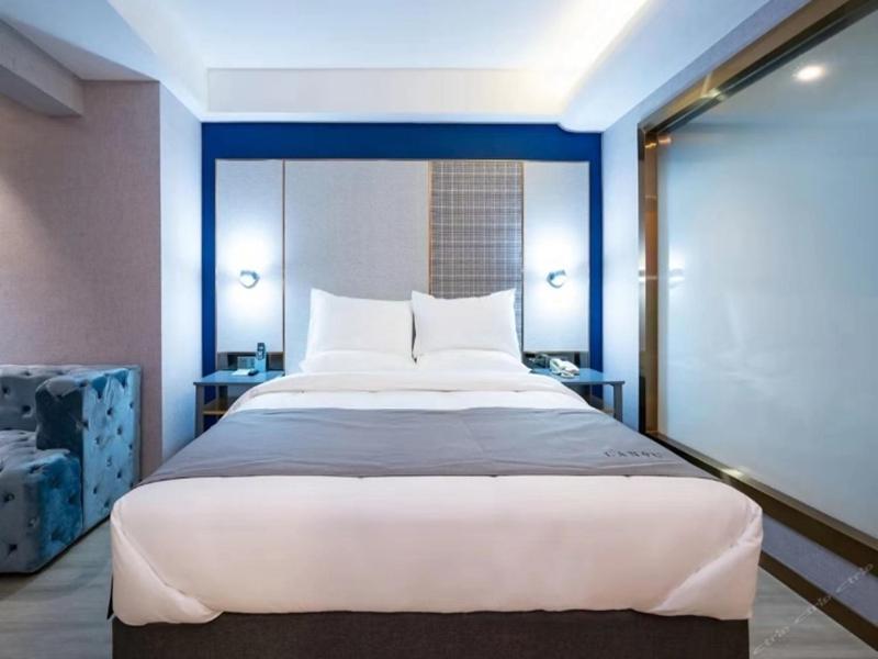 Гуйян: LanOu Hotel Guiyang High-Speed Railway North Station