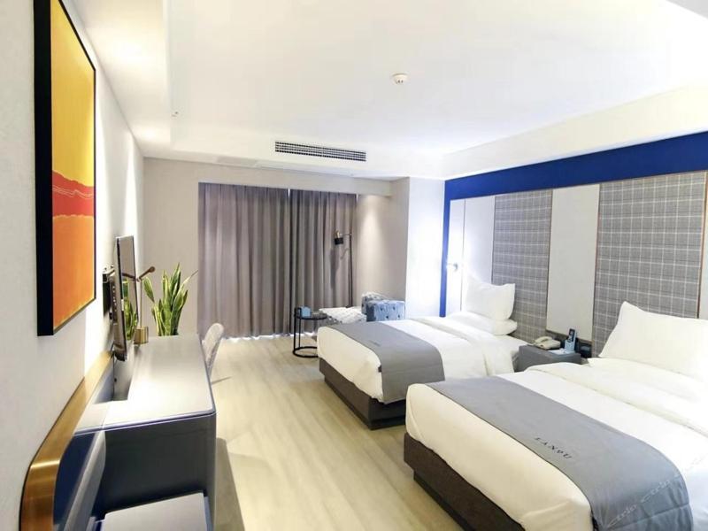 Гуйян: LanOu Hotel Guiyang High-Speed Railway North Station