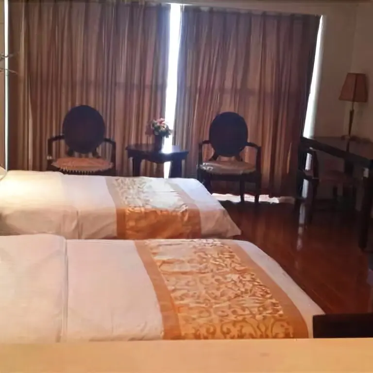 Пекин: Xin Zhong Guan Apartment