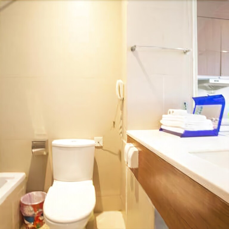 Пекин: Xin Zhong Guan Apartment