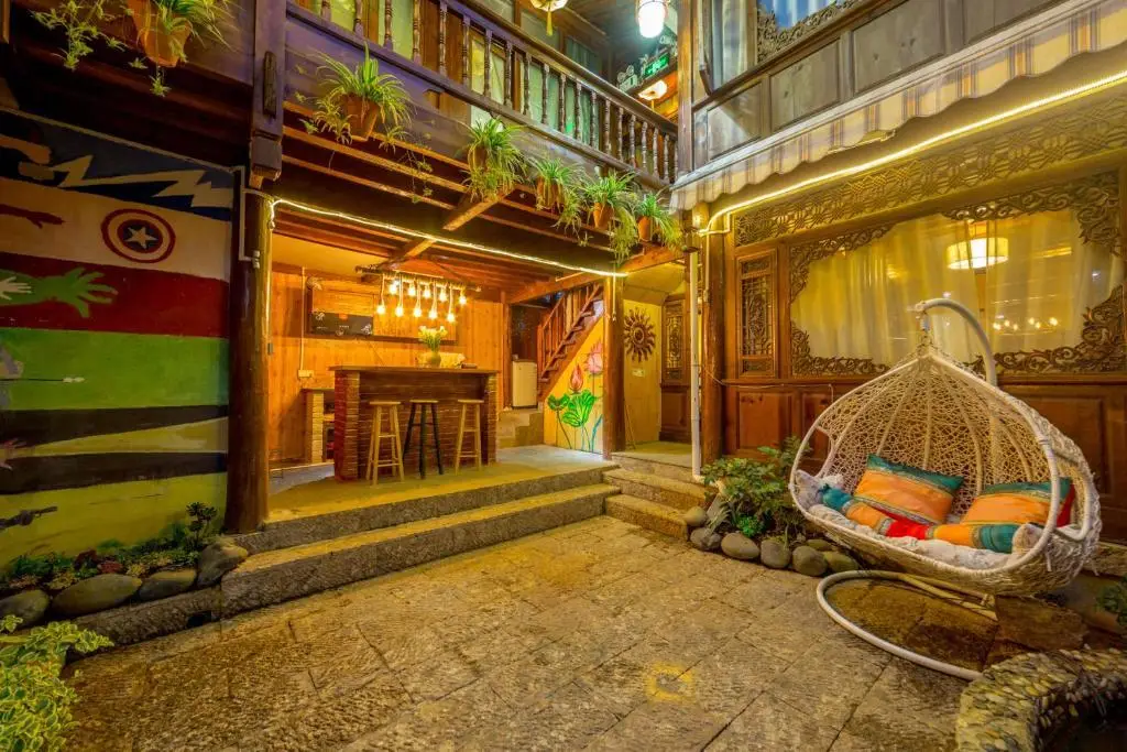Lijiang Lian Yu Mountain Inn — фото 1