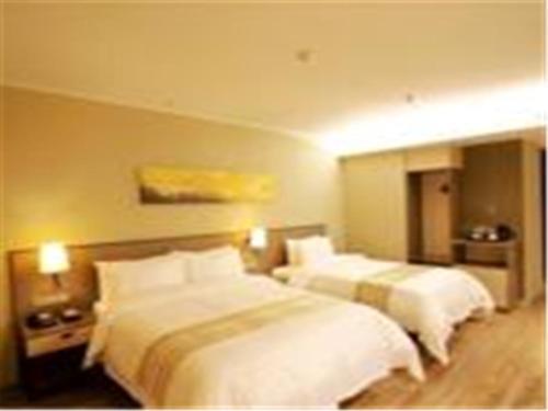 Цзинань: Home Inn Ji'nan East Shanshi Road