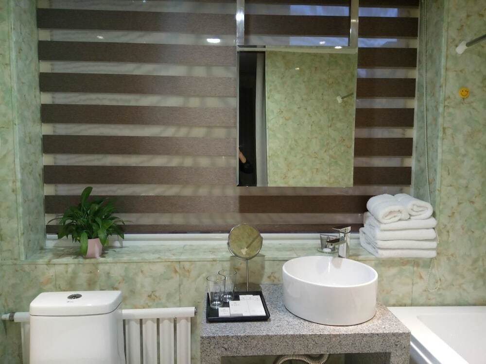 Далянь: Dalian Xizhai Hotel
