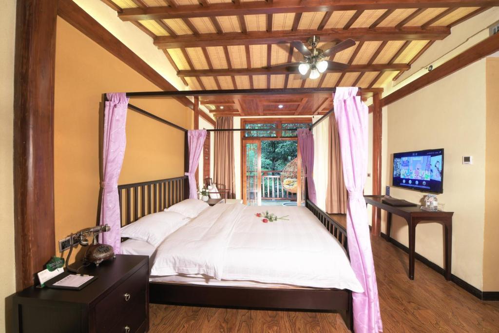 Яншо: Alley Mountain View Garden Hotel
