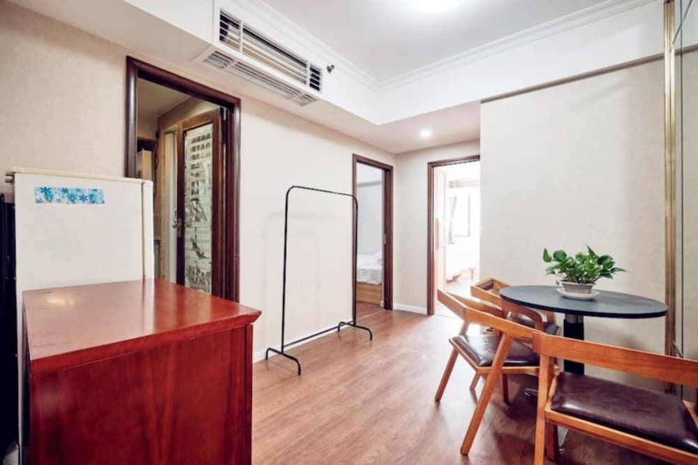 Шэньчжэнь: Shenzhen To World Holiday Apartment