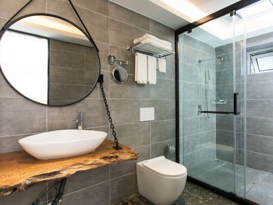 Дали: Shuishe Muyu Smart Inn