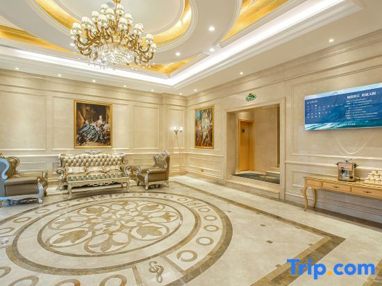 Гуйян: Vienna Hotel (Guanshan Lake Convention and Exhibition Center Financial City)