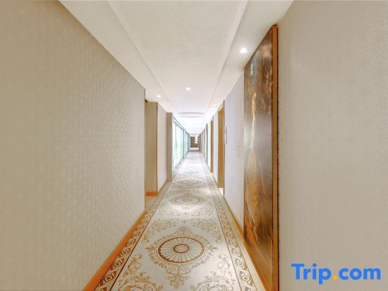 Гуйян: Vienna Hotel (Guanshan Lake Convention and Exhibition Center Financial City)