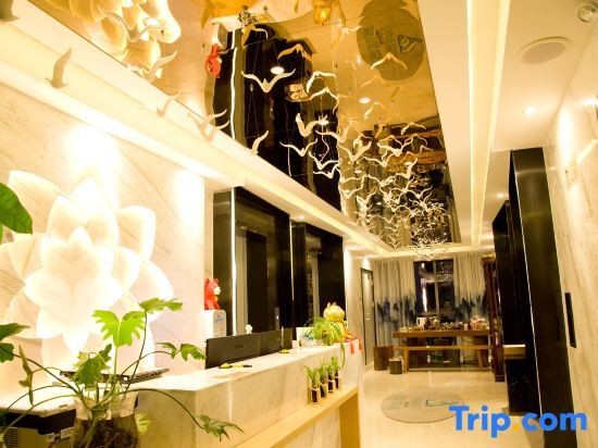Куньмин: Laiou Hotel Kunming