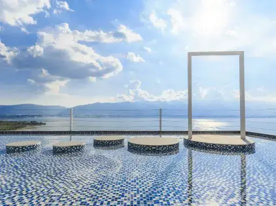 Дали: Poet and Sea Ai Seaview Villa