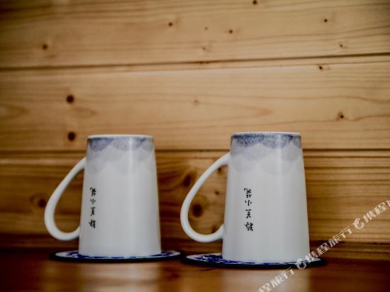 Дали: Linglan Xiaozhu Inn