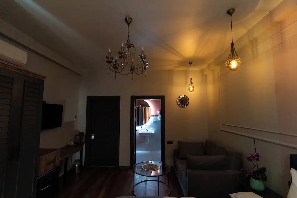 Тбилиси: Trinity Hotel