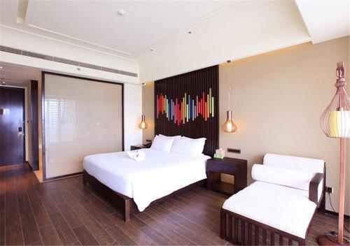 Санья: Mangrove Tree Resort World Sanya Bay (Coconut Grove Hotel)