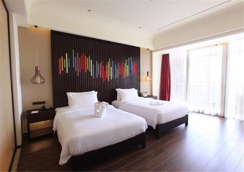 Санья: Mangrove Tree Resort World Sanya Bay (Coconut Grove Hotel)