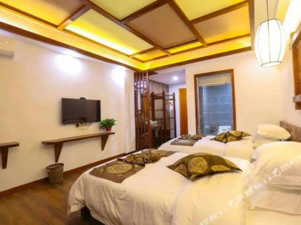 Чжанцзяцзе: Zhangjiajie Yujian Inn