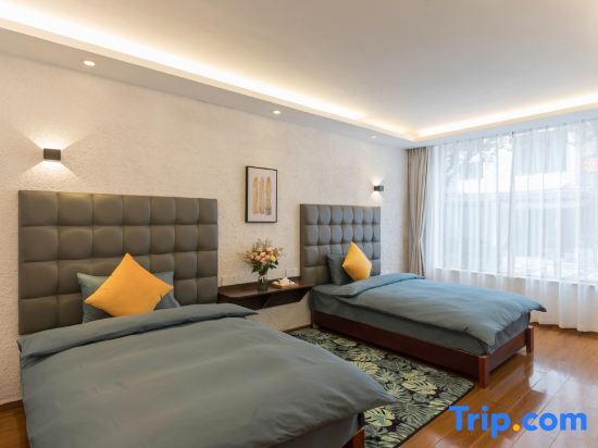 Лицзян: Lijiang Xiangyu Light Luxury Snow Mountain Holiday Villa