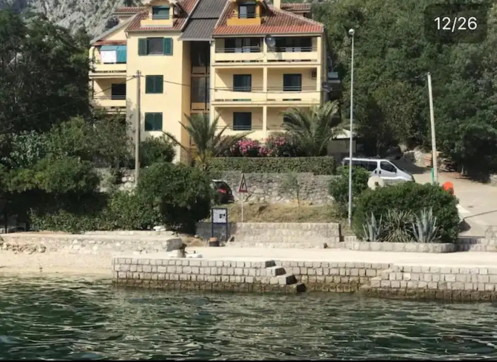 Доброта: La Vista Apartment Ljuta