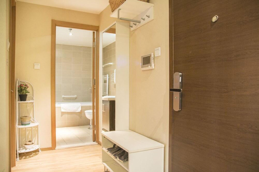 Пекин: Rich  Young Beijing Mingdundao Service Apartment