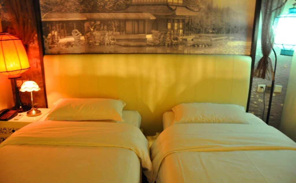 Li Feng Hotel — фото 1