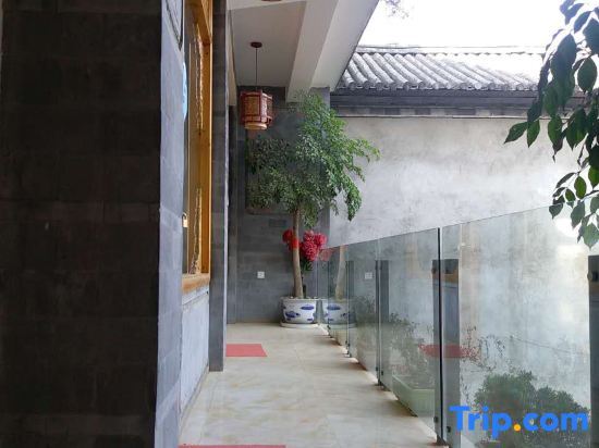 Dali Xiaotuanshan Inn — фото 1