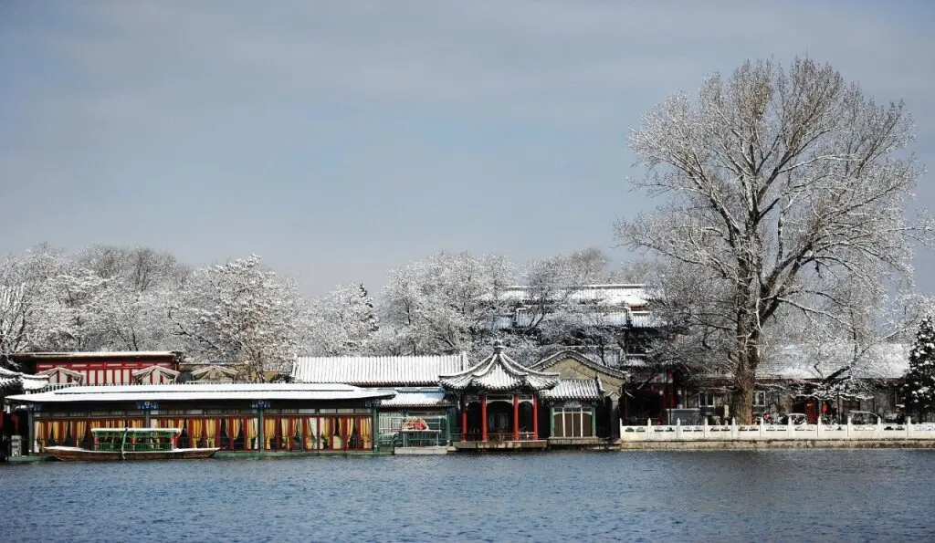 Пекин: Super 8 Hotel Beijing Lian Xiang Qiao