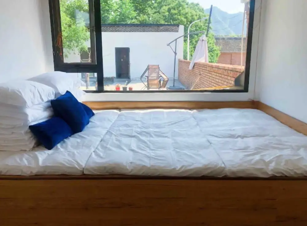 Пекин: Xiang Chun Tree House Inn
