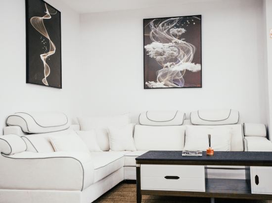 Динпин: Linshui Zexin Business Hotel