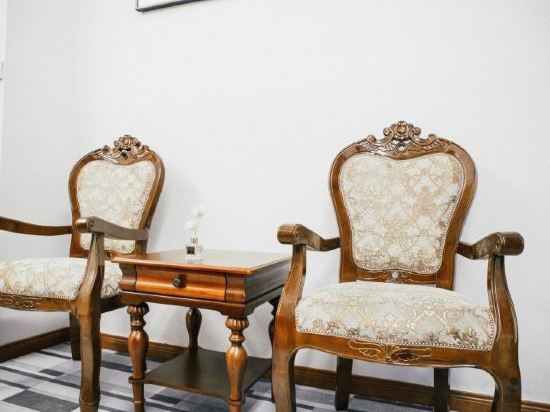 Динпин: Linshui Zexin Business Hotel
