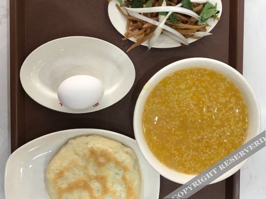 Лиаоченг: Yanggu Jinxi Business Hotel