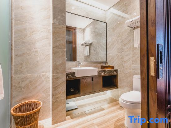 Даньдун: Dongtang Tianmu Narada Hot Spring Holiday Hotel
