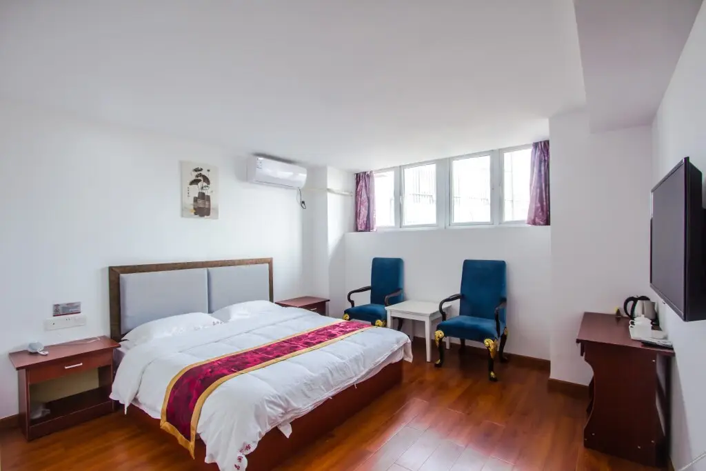 Цзясинь: Jiayuan Hotel
