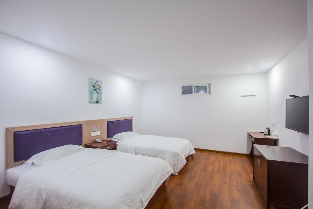 Цзясинь: Jiayuan Hotel