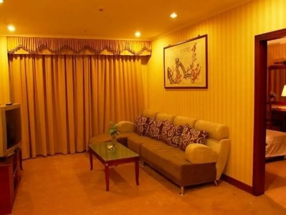 Гуанчжоу: Nanzhou Hotel