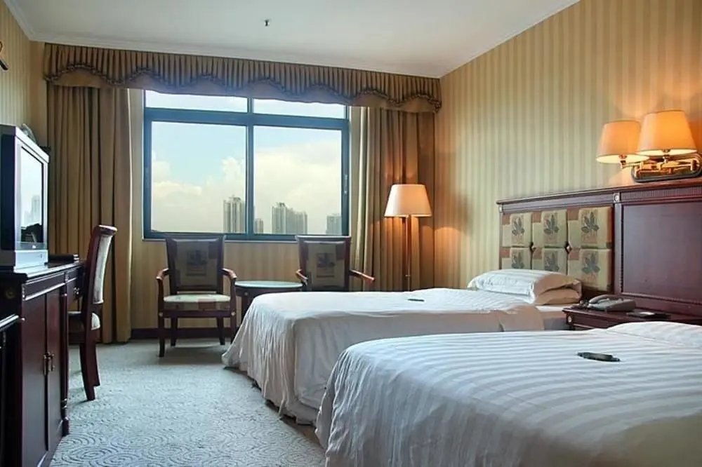 Гуанчжоу: Nanzhou Hotel